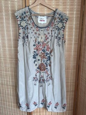 Johnny Was Biya 100% Silk Cream Floral Embroidered Sleeveless Tunic Dress Large